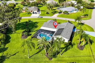 2001 SE Allamanda Dr, Port Saint Lucie, FL 34952 - Photo 5