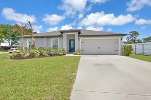 920 SW Castaneda Ln, Port Saint Lucie, FL 34953 - Photo 13
