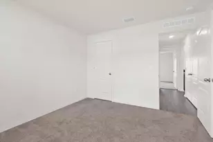 920 SW Castaneda Ln, Port Saint Lucie, FL 34953 - Photo 29