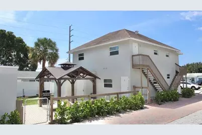 305 Cypress Drive #1, Lake Park, FL 33403 - Photo 9
