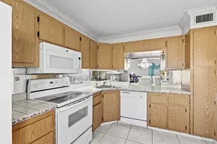 218 Foxtail Dr, Greenacres, FL 33415 - Photo 3