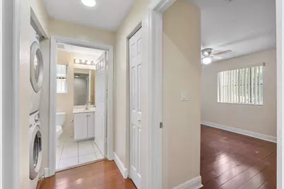 1912 SW 60th Avenue, North Lauderdale, FL 33068 - Photo 23