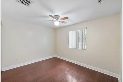 1912 SW 60th Avenue, North Lauderdale, FL 33068 - Photo 21