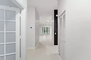 970 Tulip Cir, Weston, FL 33327 - Photo 7
