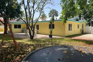 620 NE 9th Ave, Boynton Beach, FL 33435 - Photo 11