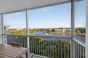 2940 N Course Dr, Pompano Beach, FL 33069 - Photo 37
