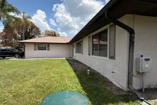 1217 SE Nancy Ln, Port Saint Lucie, FL 34983 - Photo 13