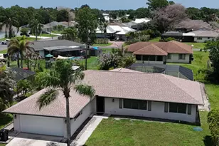 1217 SE Nancy Ln, Port Saint Lucie, FL 34983 - Photo 11
