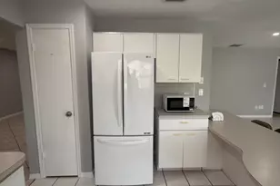 1217 SE Nancy Ln, Port Saint Lucie, FL 34983 - Photo 17