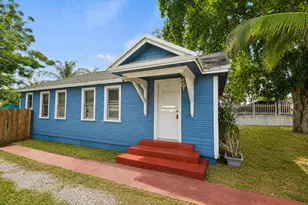 1736 7th Ave N, Lake Worth Beach, FL 33460 - Photo 1