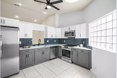 6192 Floral Lakes Drive, Delray Beach, FL 33484 - Photo 5