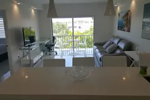 50 SW 3rd Ave, Boca Raton, FL 33432 - Photo 11