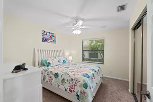 1707 Primrose Ln, Wellington, FL 33414 - Photo 25