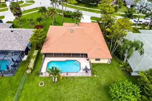 1707 Primrose Ln, Wellington, FL 33414 - Photo 37