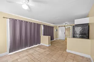 120 Pleasant Pl, Palm Springs, FL 33461 - Photo 3