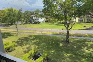 12750 SW 4th Ct, Pembroke Pines, FL 33027 - Photo 23