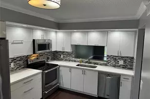 12750 SW 4th Ct, Pembroke Pines, FL 33027 - Photo 1