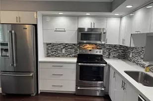 12750 SW 4th Ct, Pembroke Pines, FL 33027 - Photo 29