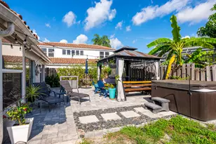 12620 White Coral Dr, Wellington, FL 33414 - Photo 5