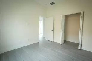 732 19th St, West Palm Beach, FL 33407 - Photo 3