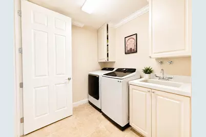 15 Harbour Isle Drive W #101, Fort Pierce, FL 34949 - Photo 9