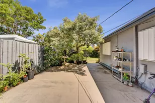 2740 SW 46th Ct, Dania Beach, FL 33312 - Photo 23