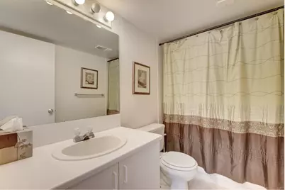135 Yacht Club Way #207, Hypoluxo, FL 33462 - Photo 9