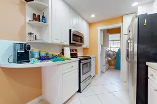 2136 Tigris Dr, West Palm Beach, FL 33411 - Photo 9