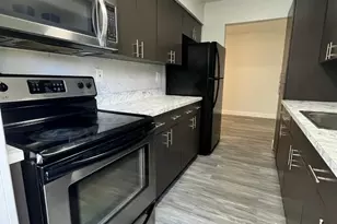 7511 Venetian St, Miramar, FL 33023 - Photo 15