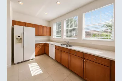 780 Marina Del Ray Lane #4, West Palm Beach, FL 33401 - Photo 1