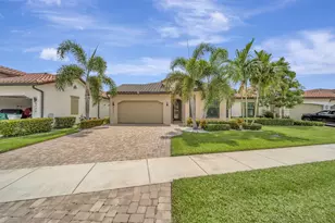 8720 E Baypoint Cir, Parkland, FL 33076 - Photo 3