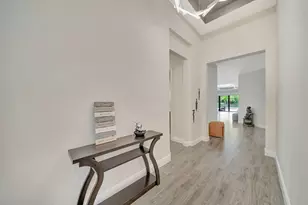 8720 E Baypoint Cir, Parkland, FL 33076 - Photo 5