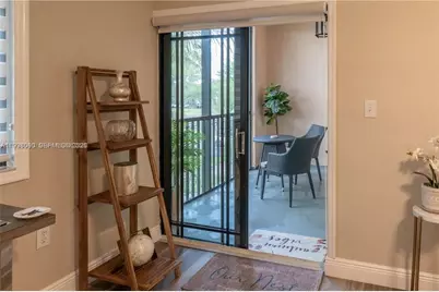 2916 Tuscany Court #201, Palm Beach Gardens, FL 33410 - Photo 9