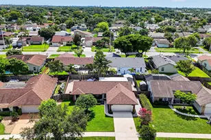 294 NW 42nd Way, Deerfield Beach, FL 33442 - Photo 33