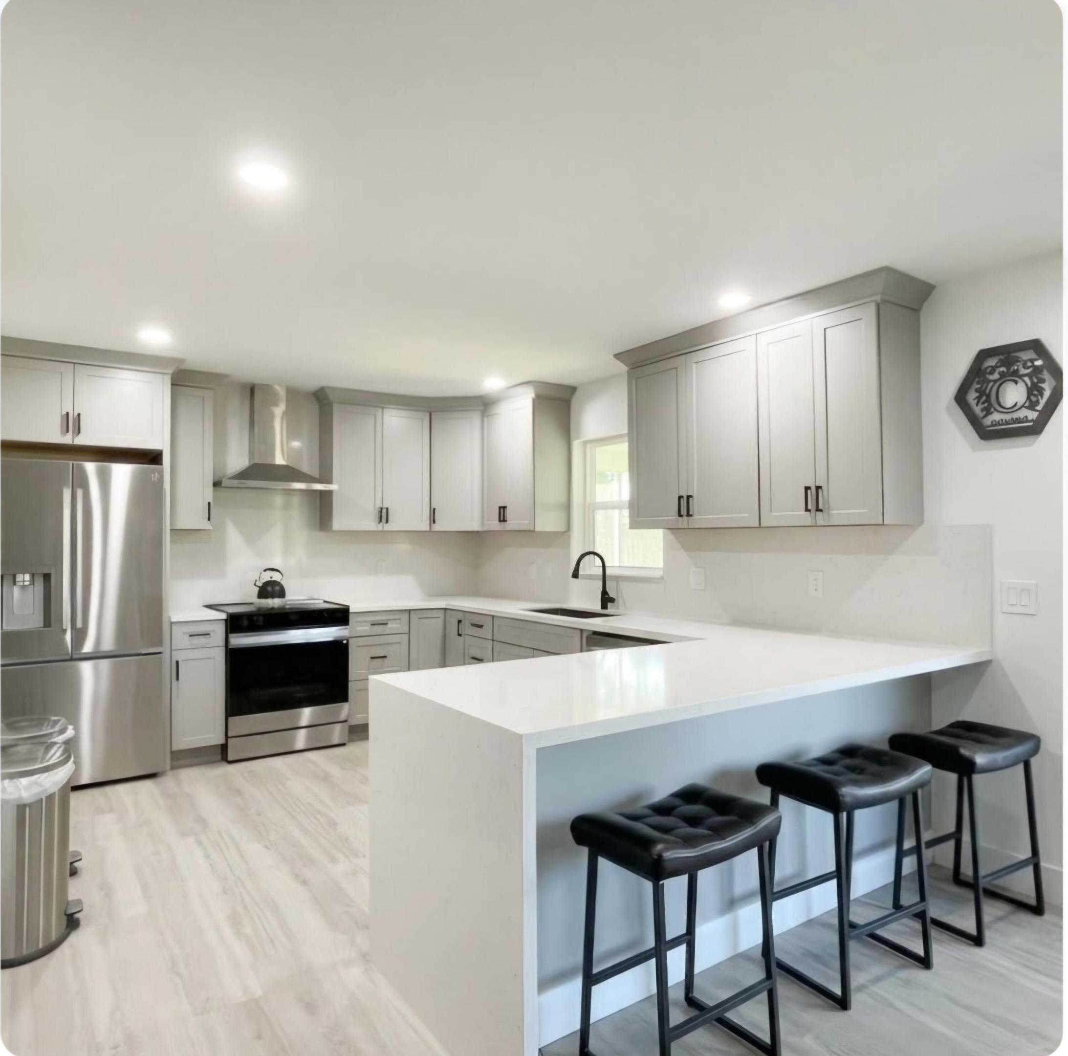 3147 NW 68th Ct main architectural view