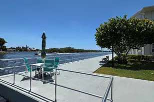 210 Horizons E, Boynton Beach, FL 33435 - Photo 15