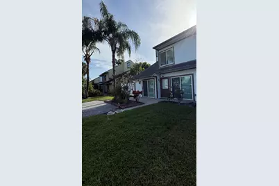 9117 Green Meadows Way, Palm Beach Gardens, FL 33418 - Photo 3