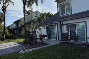9117 Green Meadows Way, Palm Beach Gardens, FL 33418 - Photo 3
