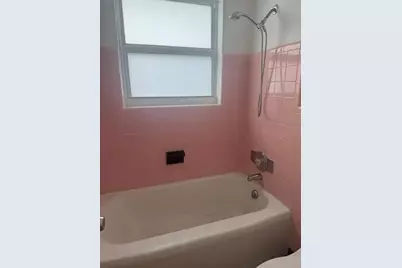 1911 NE 8th Court #225, Fort Lauderdale, FL 33304 - Photo 5