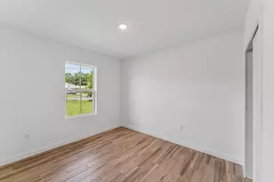 1626 SW Brisbane St, Port Saint Lucie, FL 34984 - Photo 9