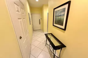 8247 Mulligan Cir, Port Saint Lucie, FL 34986 - Photo 9