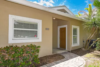 649 NE Bent Paddle Lane, Port Saint Lucie, FL 34983 - Photo 5