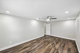271 Naylor NE, Palm Bay, FL 32907 - Photo 17