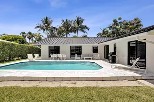 933 Banyan Dr, Delray Beach, FL 33483 - Photo 77