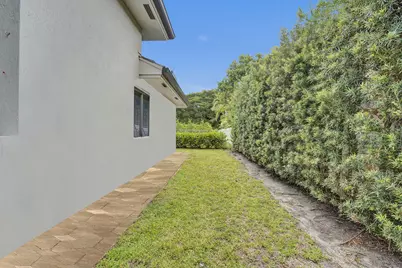 3348 Oak Hill Street, Fort Lauderdale, FL 33312 - Photo 57