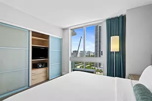 18683 Collins Ave, Sunny Isles Beach, FL 33160 - Photo 13
