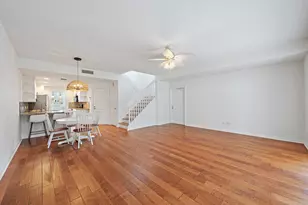 442 Capistrano Dr, Palm Beach Gardens, FL 33410 - Photo 11