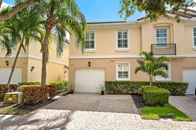 442 Capistrano Drive, Palm Beach Gardens, FL 33410 - Photo 1
