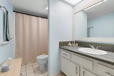 1270 SE Parkview Place #B5, Stuart, FL 34994 - Photo 9