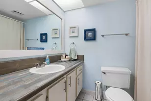 1270 SE Parkview Pl, Stuart, FL 34994 - Photo 5